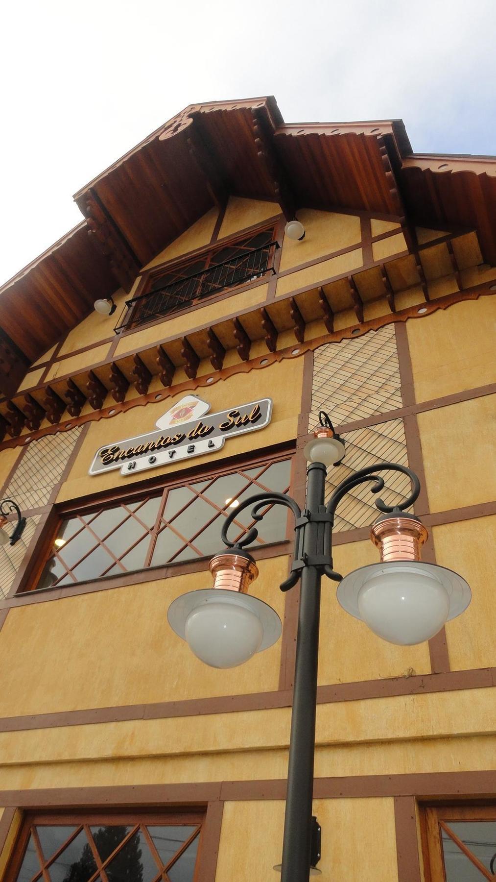 Life Hotel Infinity Gramado Exterior photo