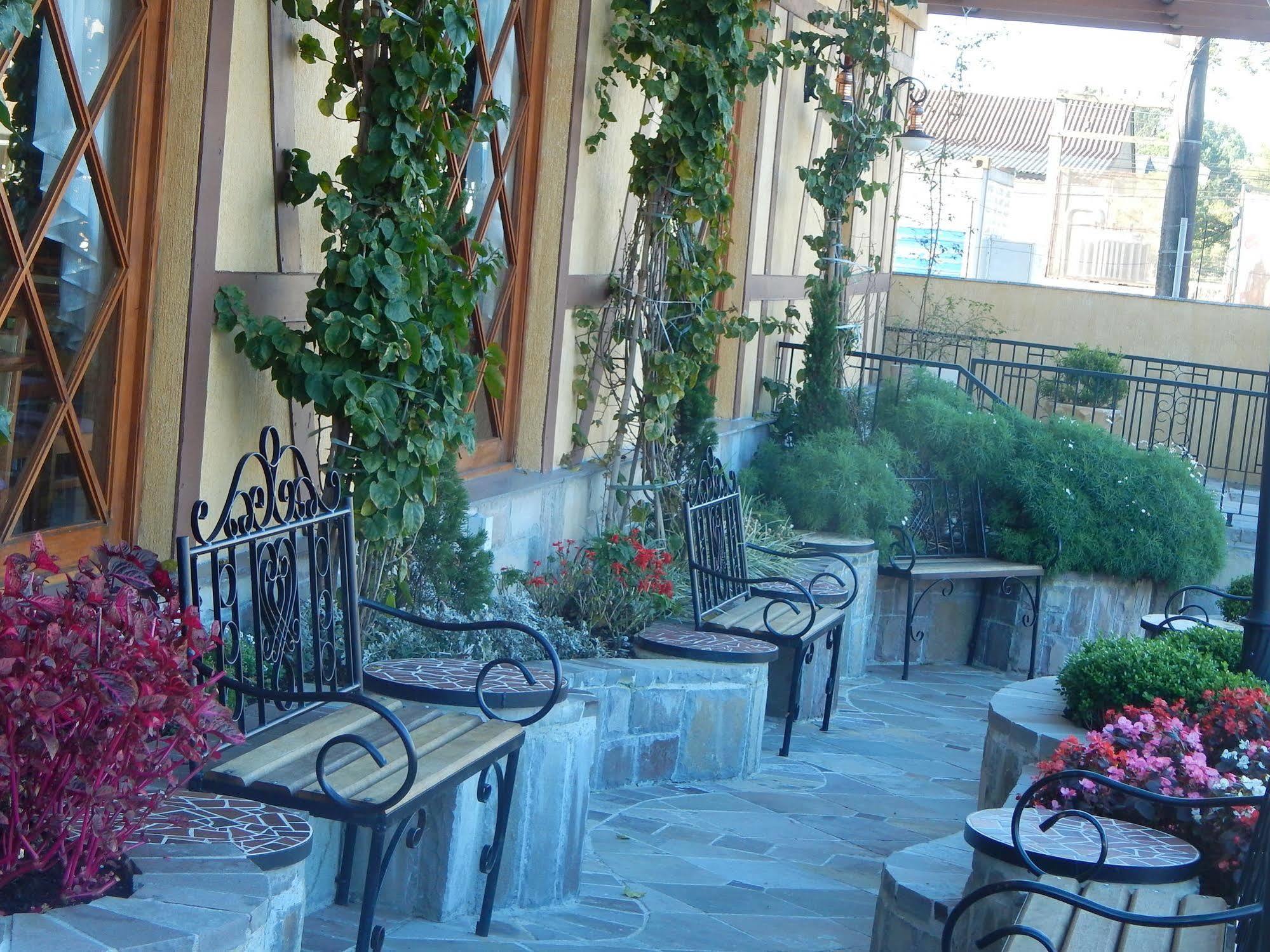 Life Hotel Infinity Gramado Exterior photo